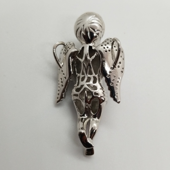 925 Sterling Silver CZ Gold Finished Pendant - Picture 2 of 8